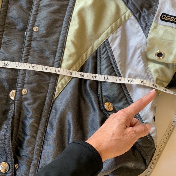 DESCENTE VINTAGE SKI JACKET - Picture 15 of 16